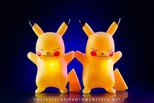 Here’s What The Nintendo Switch 2 Game Cards and Carrying Case Look Like