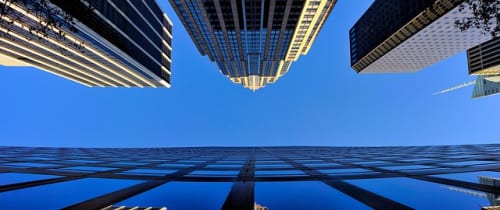 Hardware and software sales drop to an “all-time low” in November 2025 | US Monthly Charts