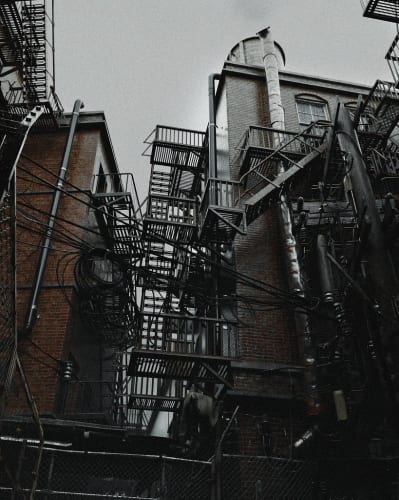 Survival Horror 'The Florist' Looks Like Classic Resident Evil In All The Right Ways 1 Survival Horror ‘The Florist’ Looks Like Classic Resident Evil In All The Right Ways