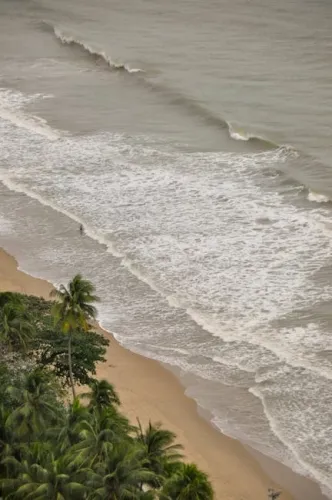 40 years after they first acted together, Indulge in Hurts’ Ke Huy Quan recalls his “emotional” reunion with Sean Astin: “It be our cramped treat to the Goonies followers”