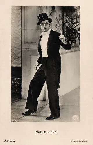 Persona 5 Royal’s Tremendous At the lend a hand of-The-Scenes E book Drops To Most appealing Label But