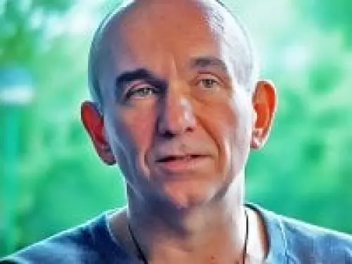 Peter Molyneux on Masters of Albion progress and the influence of Fable on his new game 1 Peter Molyneux on Masters of Albion progress and the influence of Fable on his new game