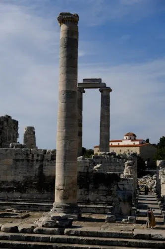 Ralph 10 50886 i cant shake the feeling that hades 2 fan gifted with the most holy of boons somehow predi68e06e31e17d2