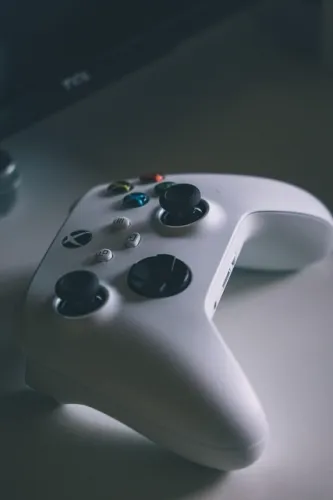 Xbox is more expensive for developers too, as Microsoft bumps up dev kit cost 1 Xbox is more expensive for developers too, as Microsoft bumps up dev kit cost