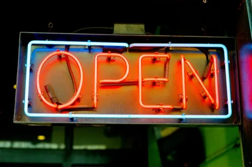 Horror fans are discussing which beloved scary movies are actually not that great 1 Horror fans are discussing which beloved scary movies are actually not that great