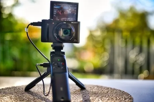 Sony unveils Japanese-language-only PlayStation 5 at $350